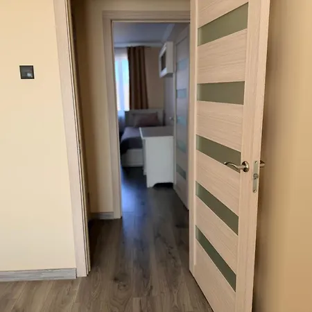 Moderns, Gaiss, Plass! A++ 3 Istabu Dzivoklis Apartamento Riga