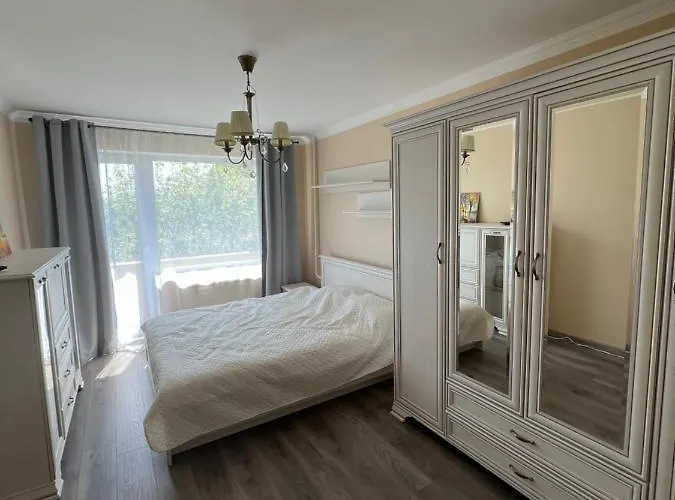 Moderns, Gaiss, Plass! A++ 3 Istabu Dzivoklis アパート *