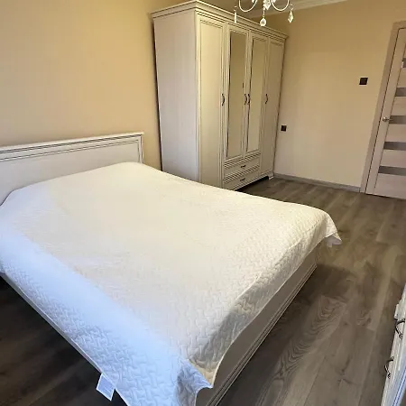 Moderns, Gaiss, Plass! A++ 3 Istabu Dzivoklis