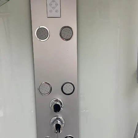 Moderns, Gaiss, Plass! A++ 3 Istabu Dzivoklis Apartment